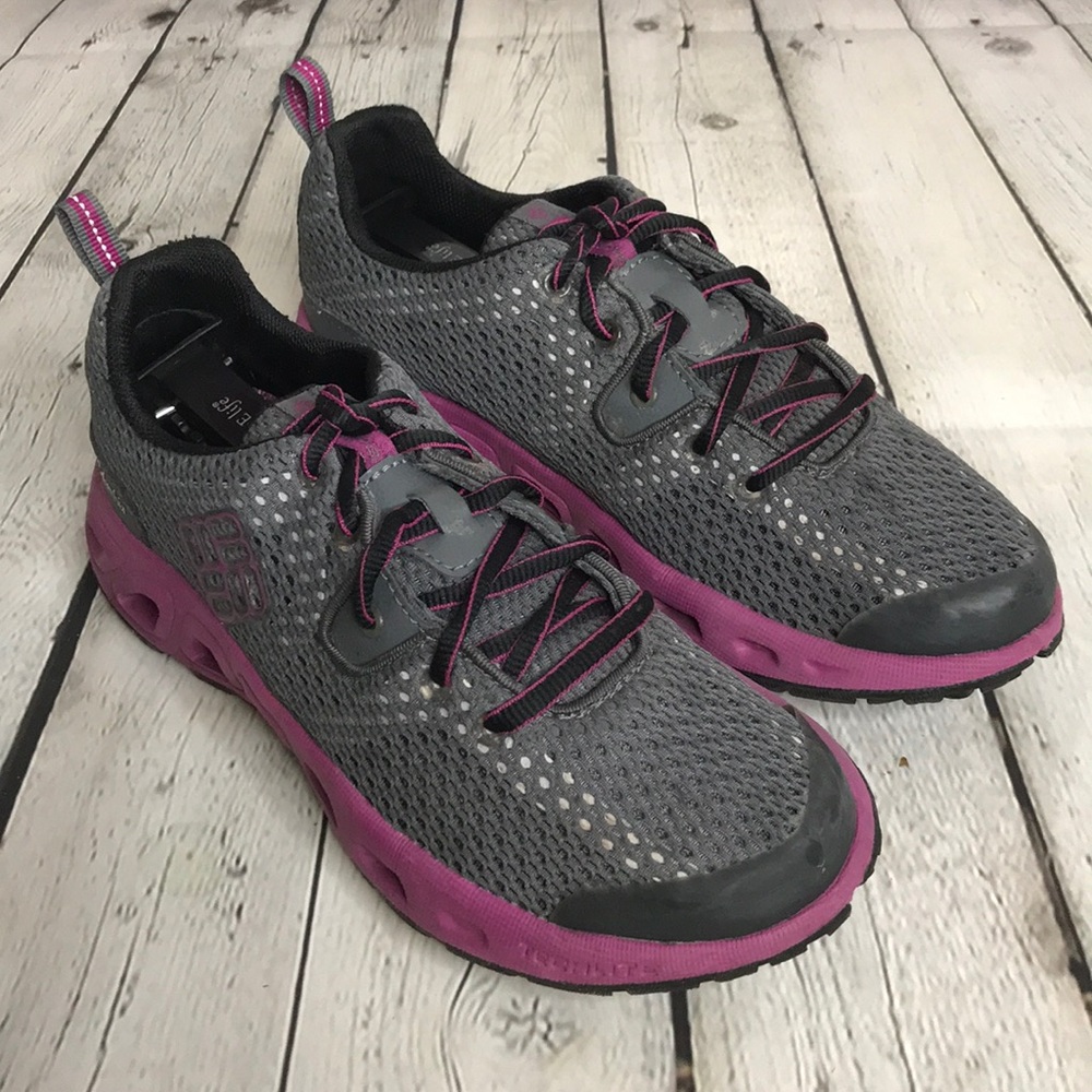 Columbia womens hiking running shoes
